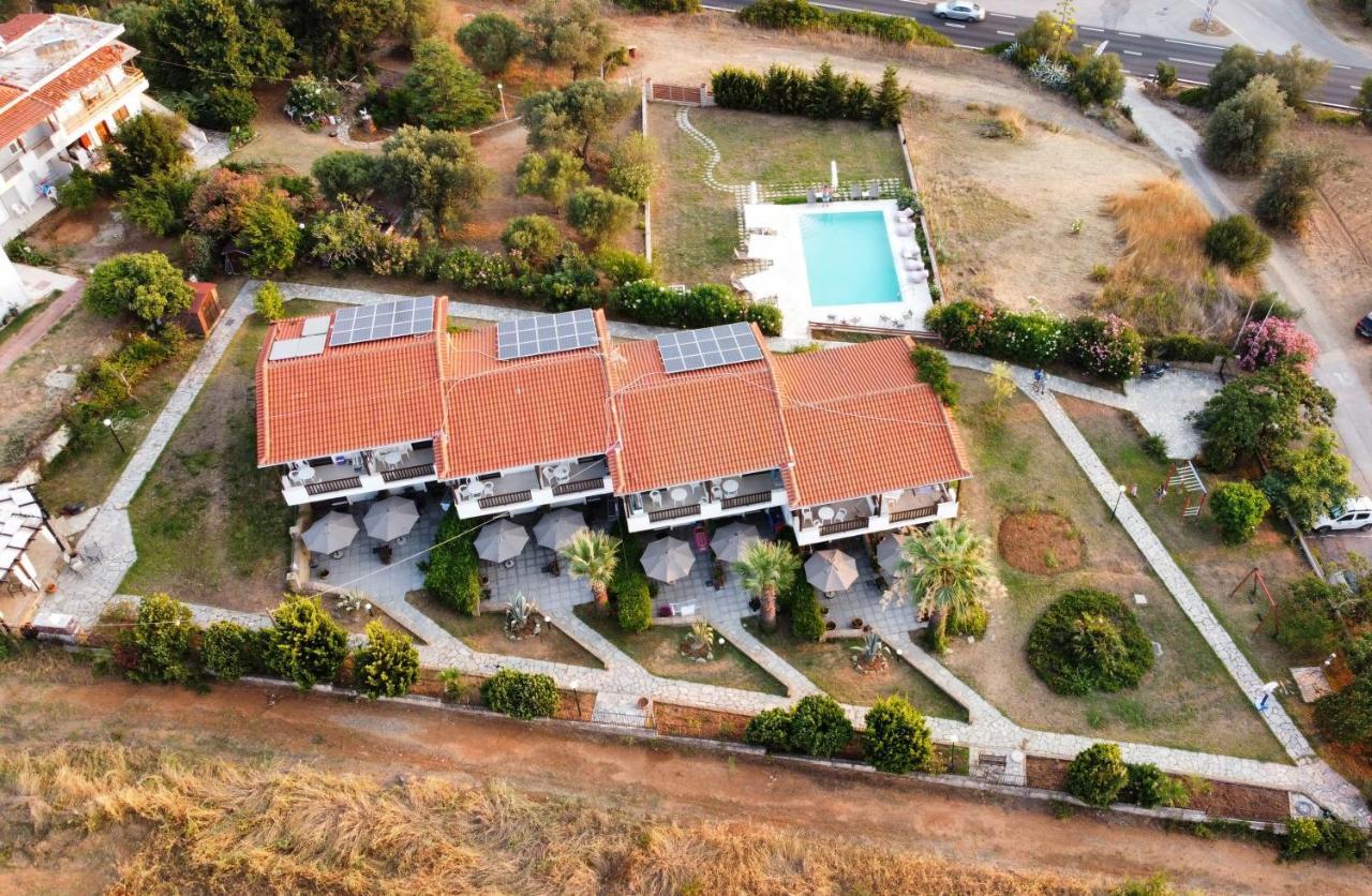 Villa Madeleine Tower View Néa Fókaia Bagian luar foto
